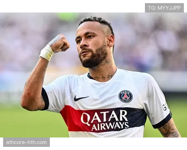 内马尔助巴萨勇夺三冠王，书写历史新篇章彰显豪门竞争力