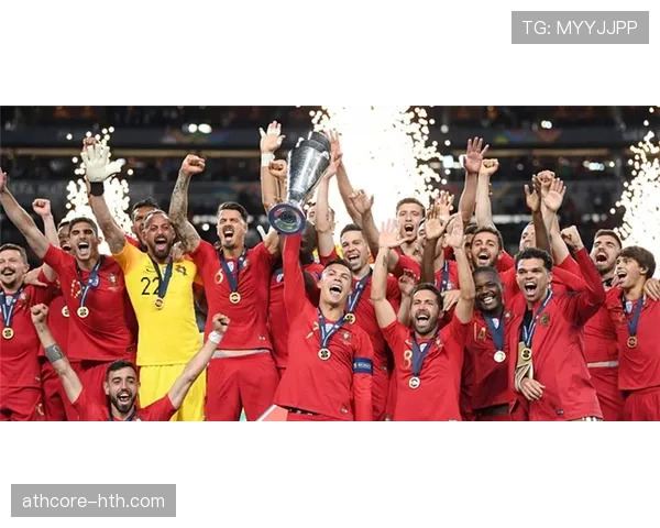 C罗领衔葡萄牙勇夺欧国联冠军，再创国家队辉煌