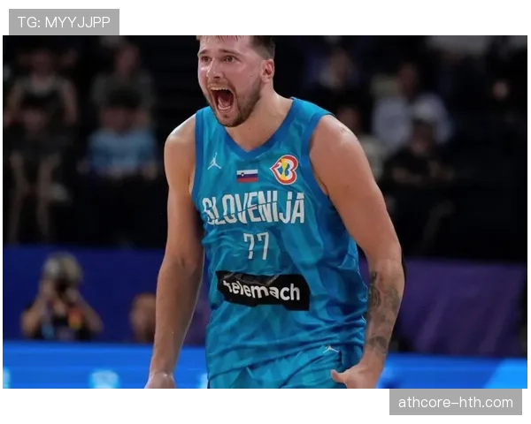 东契奇又买了辆超跑，朋友开着小车都得靠边站！