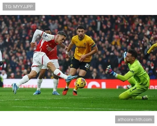 阿森纳赛季后期状态下滑，关键战能力受到检验，影响争冠形势变化